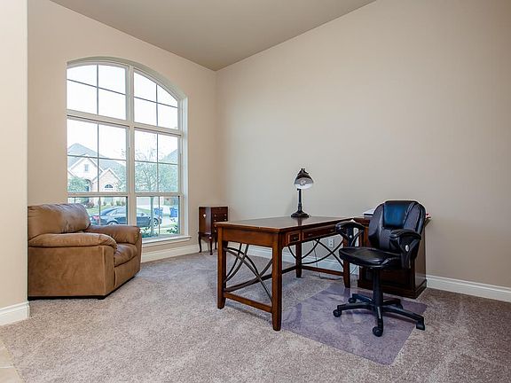 5th image of 6218 Orange Blossom Ln