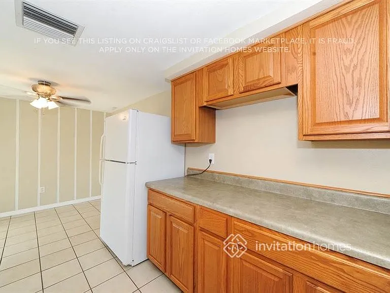 3910 Glissade Dr — Photo 5