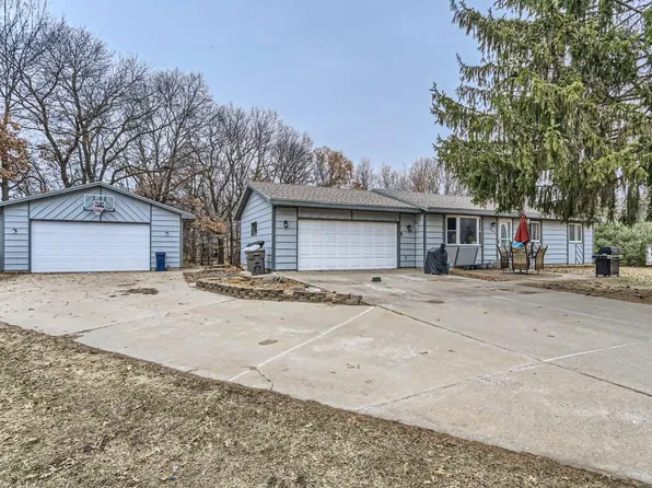 22824 Waconia Cir NE, East Bethel, MN 55005