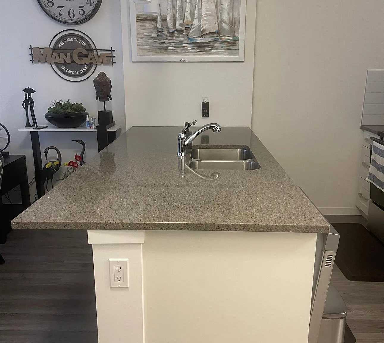 207 30 Mahogany Mews SE Calgary — Photo 3