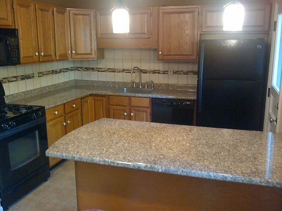 Nice Kitchen, Newer appliances