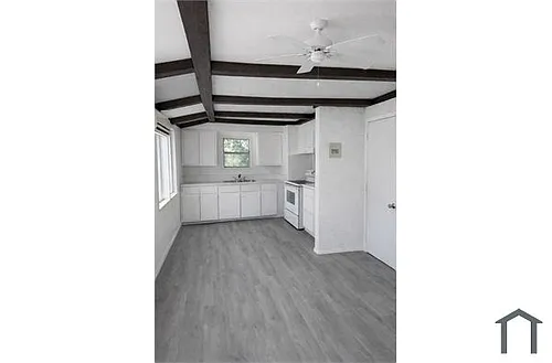 1053 S Lake Shore Way Photo 1