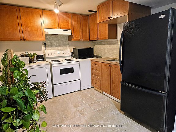 4th image of 6 Dingley Ct #Basement