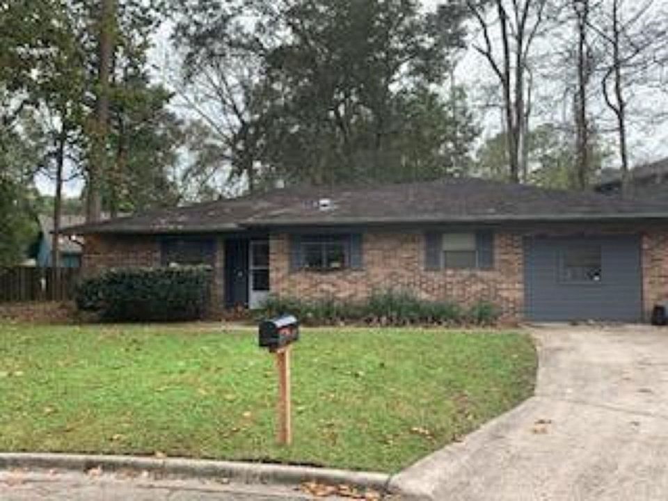 1st image of 4827 NW 35th Ln