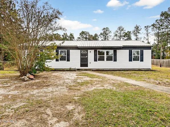 149 Ash Court, Hubert, NC 28539