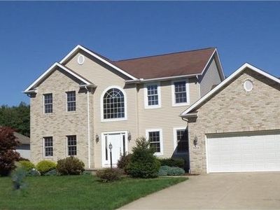 10206 Southwyck Ave NW, North Canton, OH, 44720