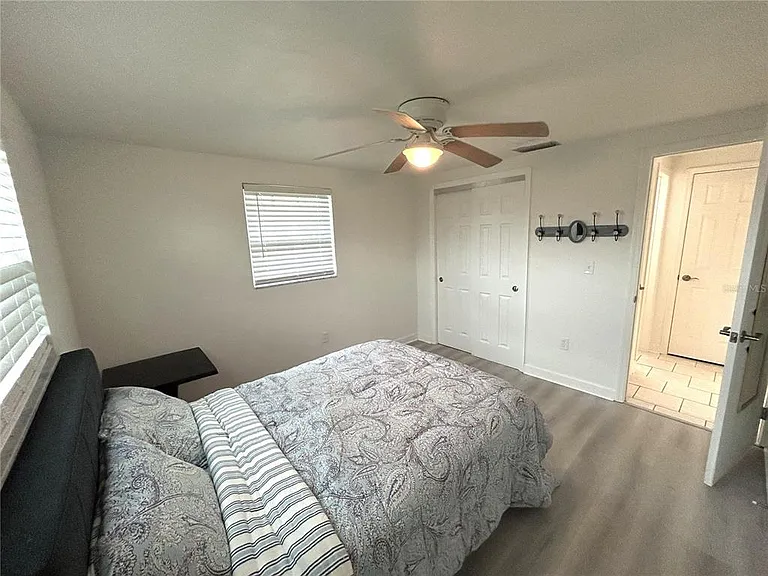 4211 Stratford Dr #4211 — Photo 16