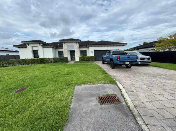 21483 SW 132nd Pl, Miami, FL 33177