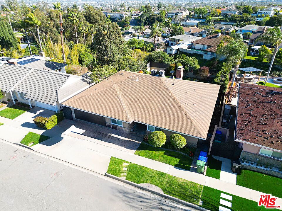 1st image of 4028 Kenway Ave