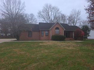 2729 Churchill Dr, Cookeville, TN 38506