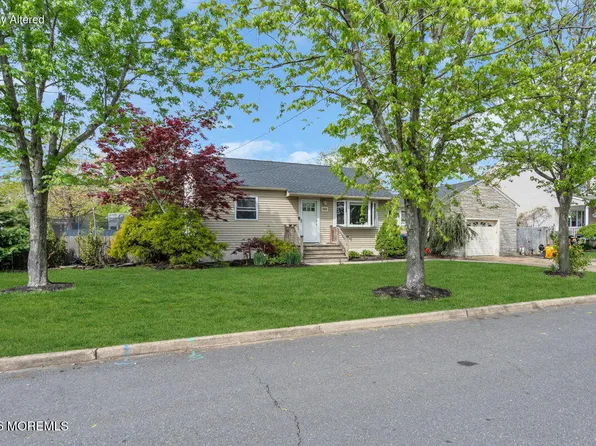 318 Texas Drive, Brick, NJ 08723