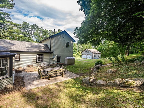 5th image of 205 Marshall Road