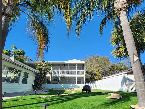 2nd image of 2939 Los Altos Dr #C