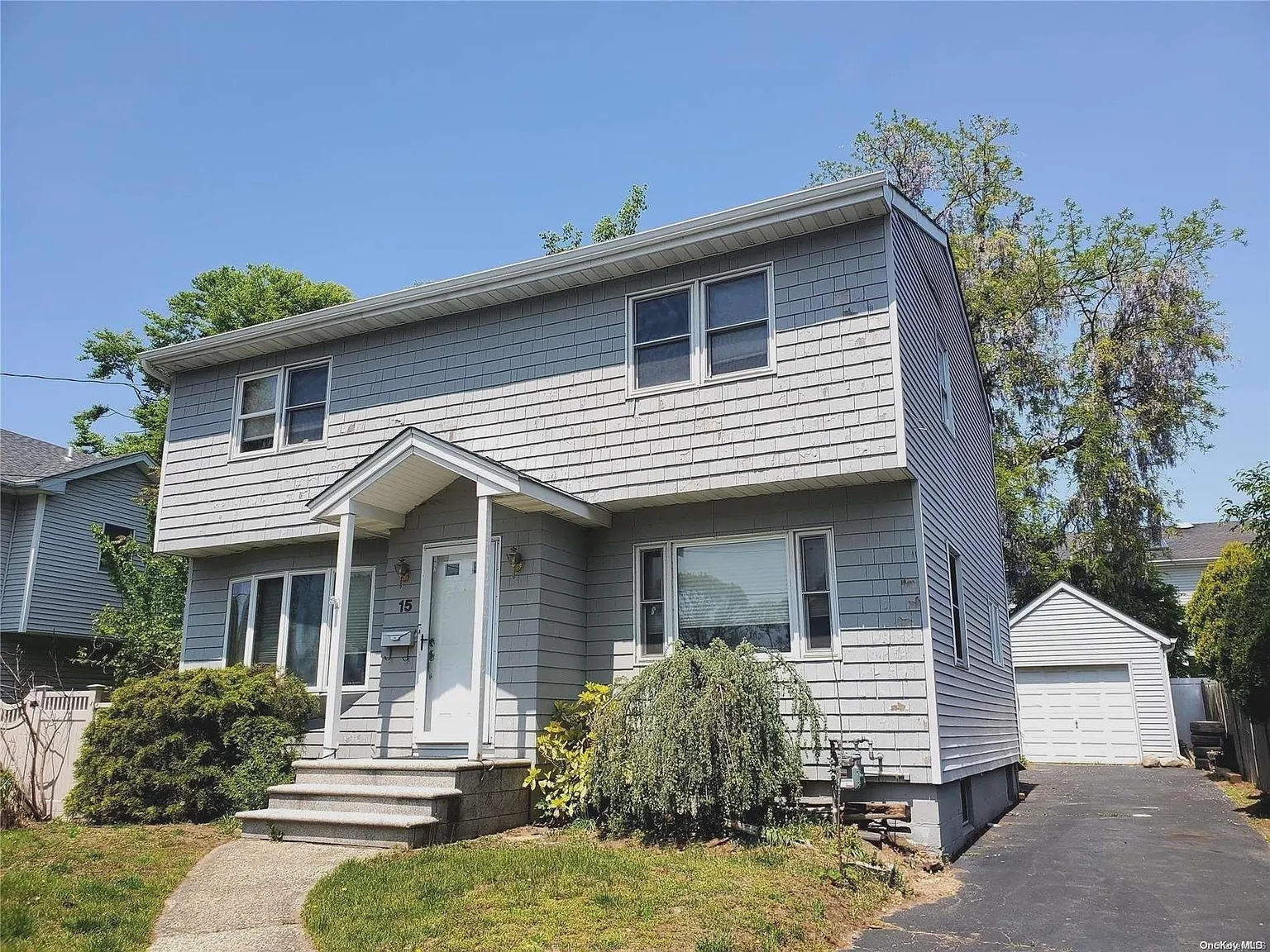 15 Satinwood Road photo 1