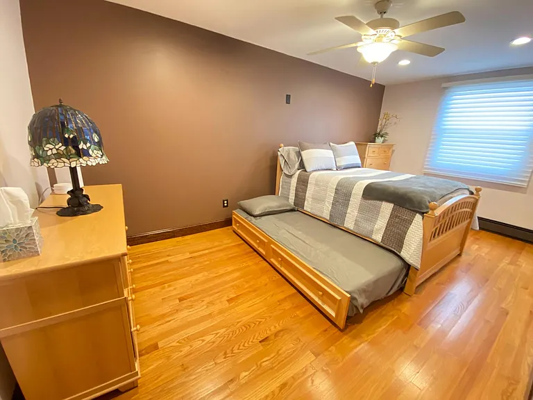 247 Montclair Ave — Photo 18