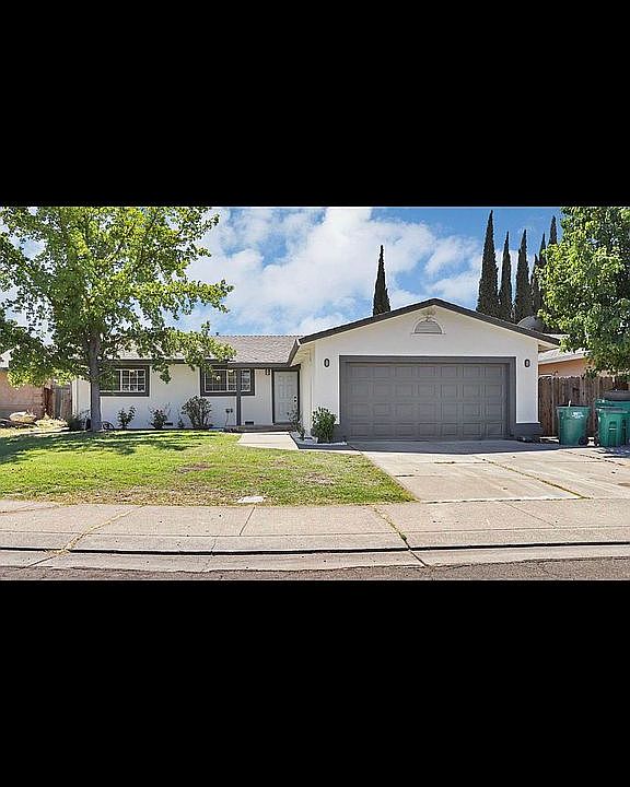 1st image of 326 Santa Barbara Ct