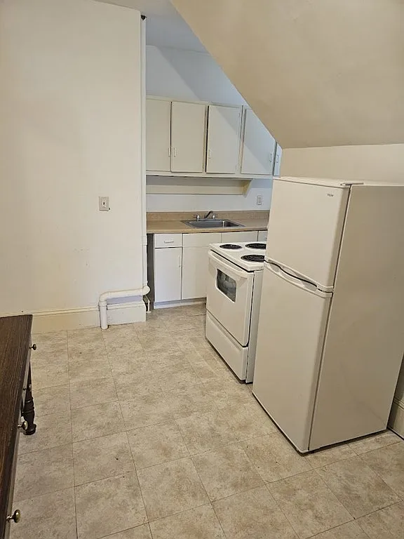 2 bed, 2.0 bath, 900 sqft, $2,900 — Photo 2
