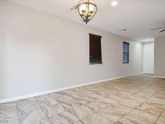 5th image of 8782 Halcon Ave