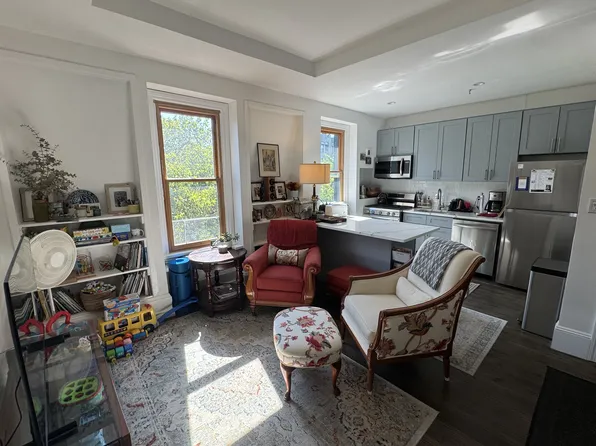 234 Washington Avenue image 1 of 12