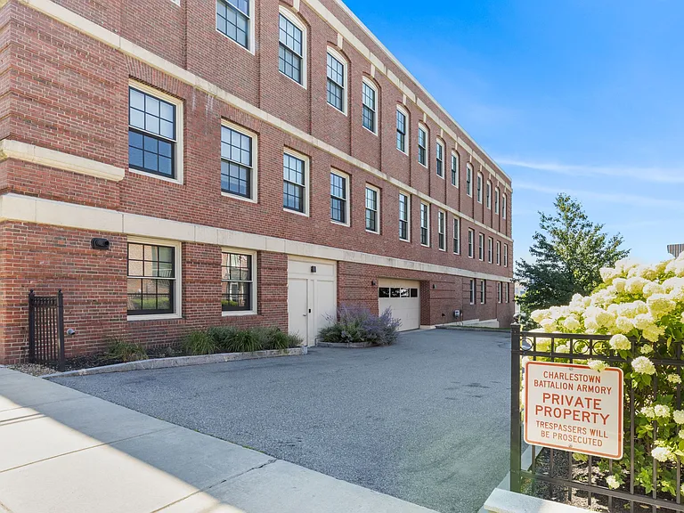 380 Bunker Hill St #210 — Photo 38