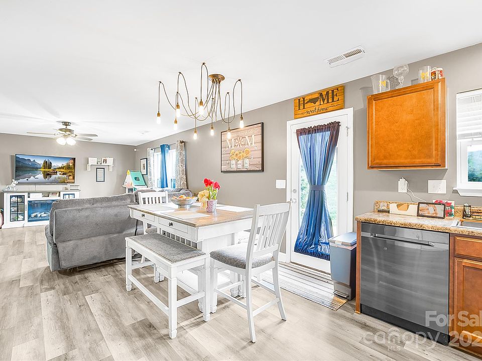 109 Landrum Ln, Kings Mountain, NC 28086 Zillow