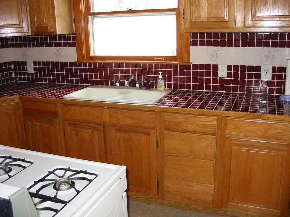 2nd image of 5107 Oakmont Dr