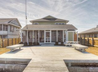 220 Old Causeway Rd, Atlantic Beach, NC 28512