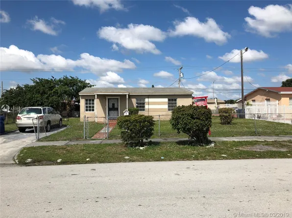 1851 NW 166th St, Miami Gardens, FL 33054