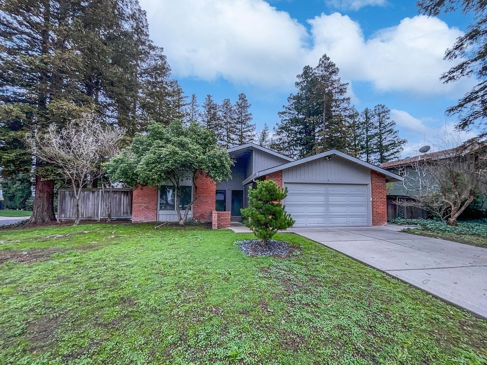 1st image of 2701 Summerfield Dr