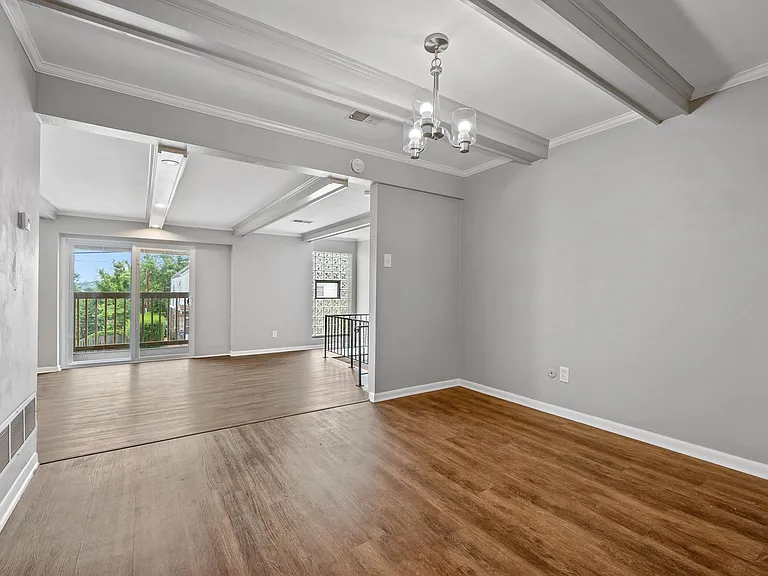 4608 Coleridge Street — Photo 7