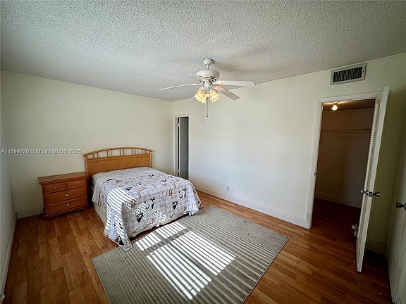 3rd image of 7600 NW 4th Pl APT 206