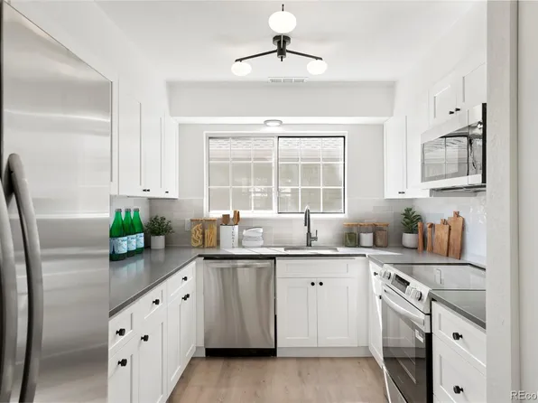 3415 S Ammons Street Bldg 24 #6, Lakewood, CO 80227