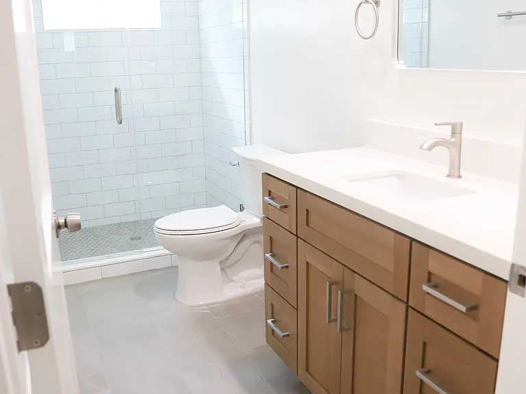 1839 Lowe St #1 — Photo 5