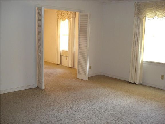 Formal living room 17x15 and formal dining room 12.6x11.2. Marble floor in the foyer 8.10x8.7 and to the hallway.