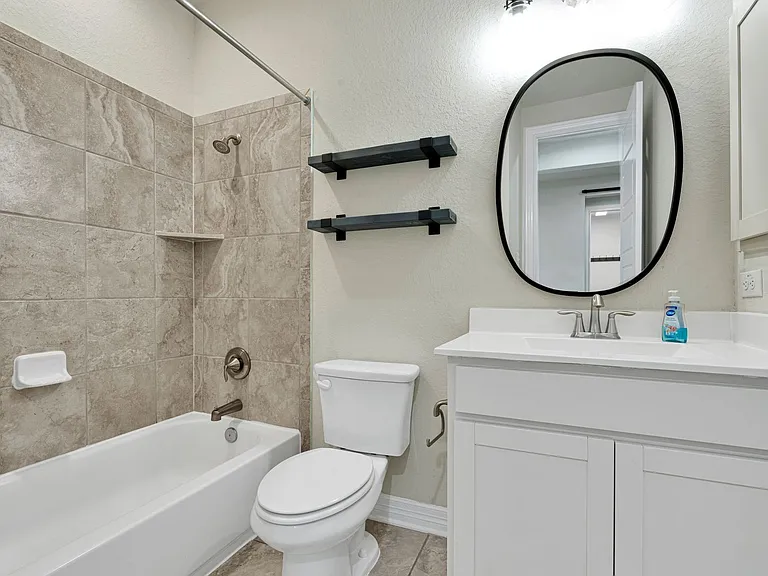 10407 Palmera Dr — Photo 13