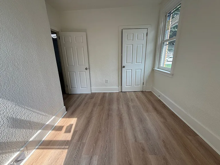 74 Pasadena Street — Photo 9