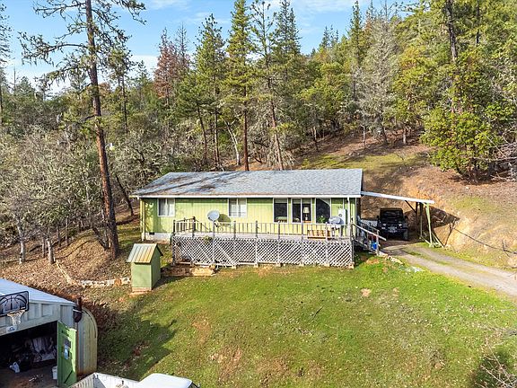 3rd image of 18525 E Evans Creek Rd