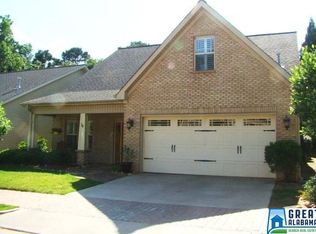 14 Cobblestone Dr, Anniston, AL 36207
