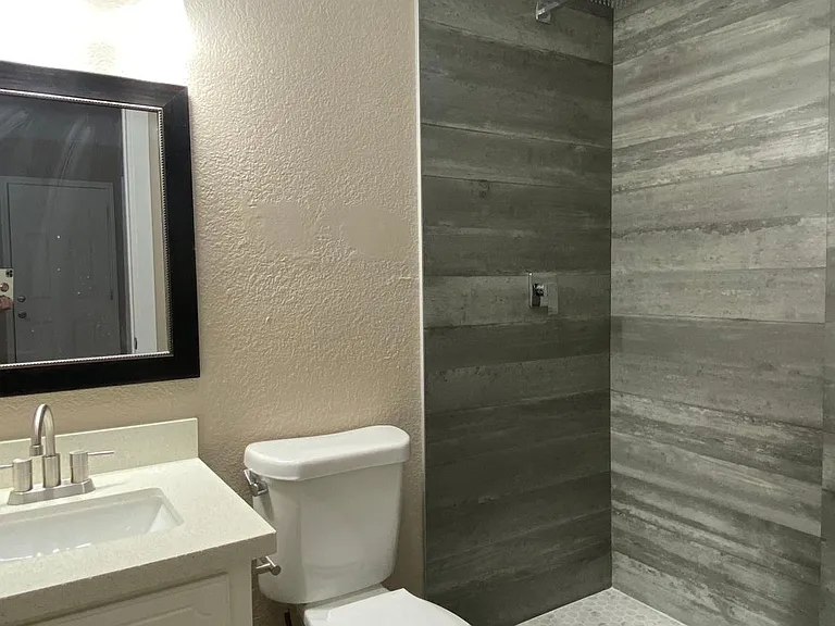 1204 Bryce Dr #1 — Photo 3
