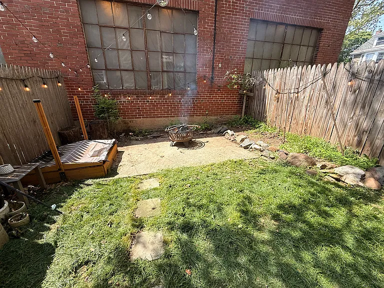 27 N Adams St #1 — Photo 20