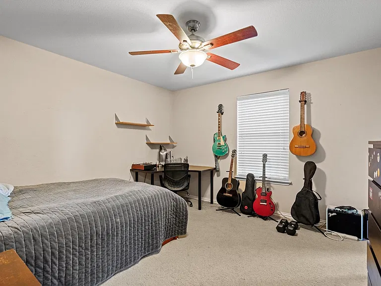 4007 Bluestone Ln — Photo 30