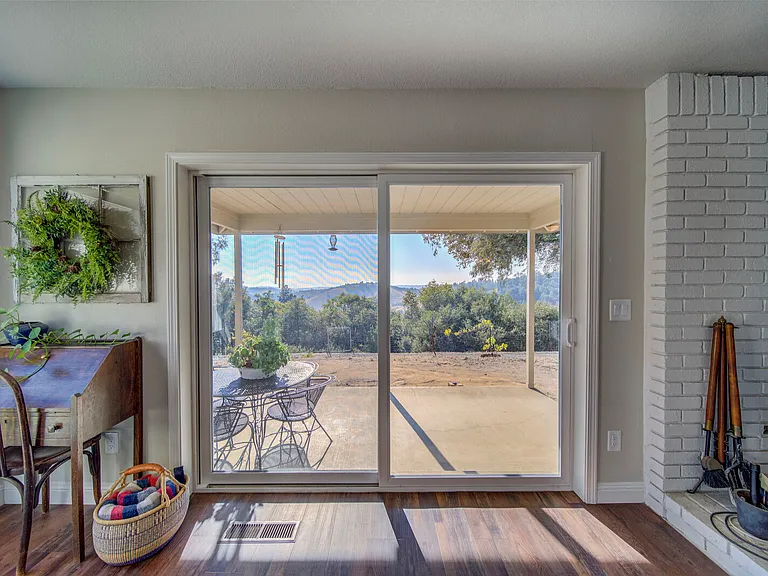 18626 Quiet Oak Pl — Photo 10
