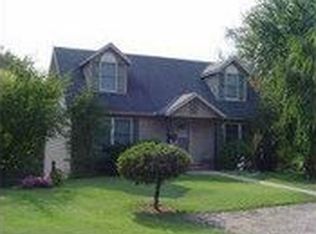 9171 W Harper Lake Rd, Kimmell, IN 46760