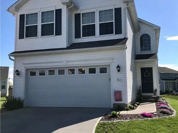 741 Westpointe Dr, Amherst, OH 44001