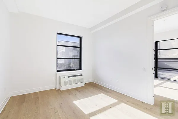 Rented by Halstead Real Estate | media 20