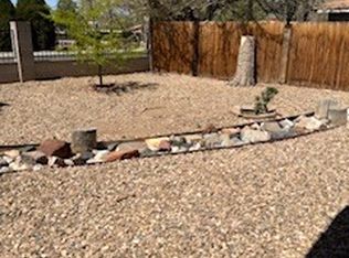 3110 Del Rio Rd SW, Albuquerque, NM 87105