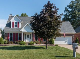 7411 Crabtree Dr, Louisville, KY 40228