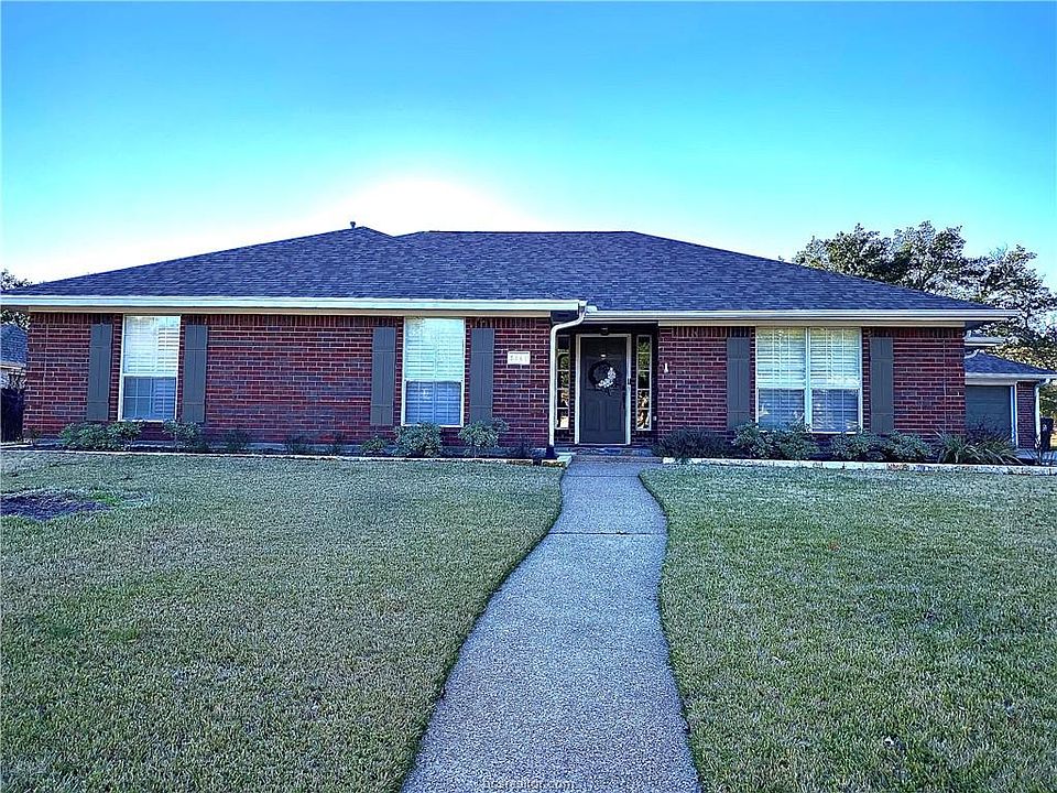 1st image of 2346 W Briargate Dr