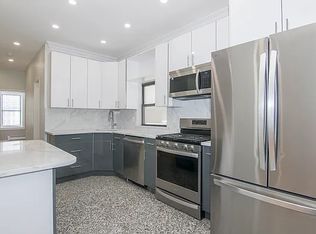 19-18 21st Rd #1R, Astoria, NY 11105