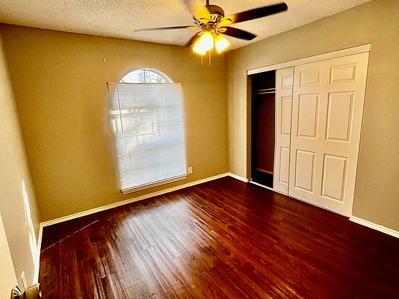 5th image of 5915 Lakedale St